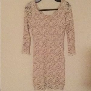 Neutral long leave lace dress